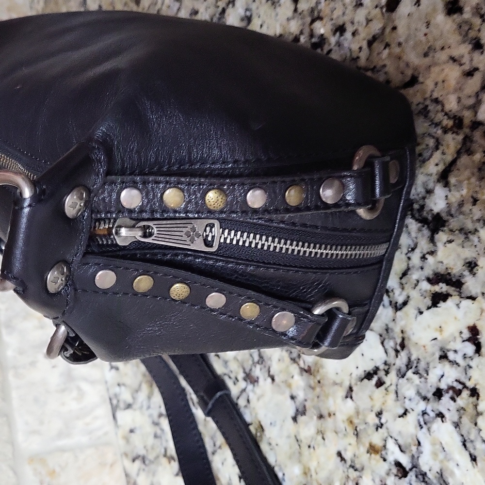 Patricia Nash Torcy Crossbody - Picture 7 of 15